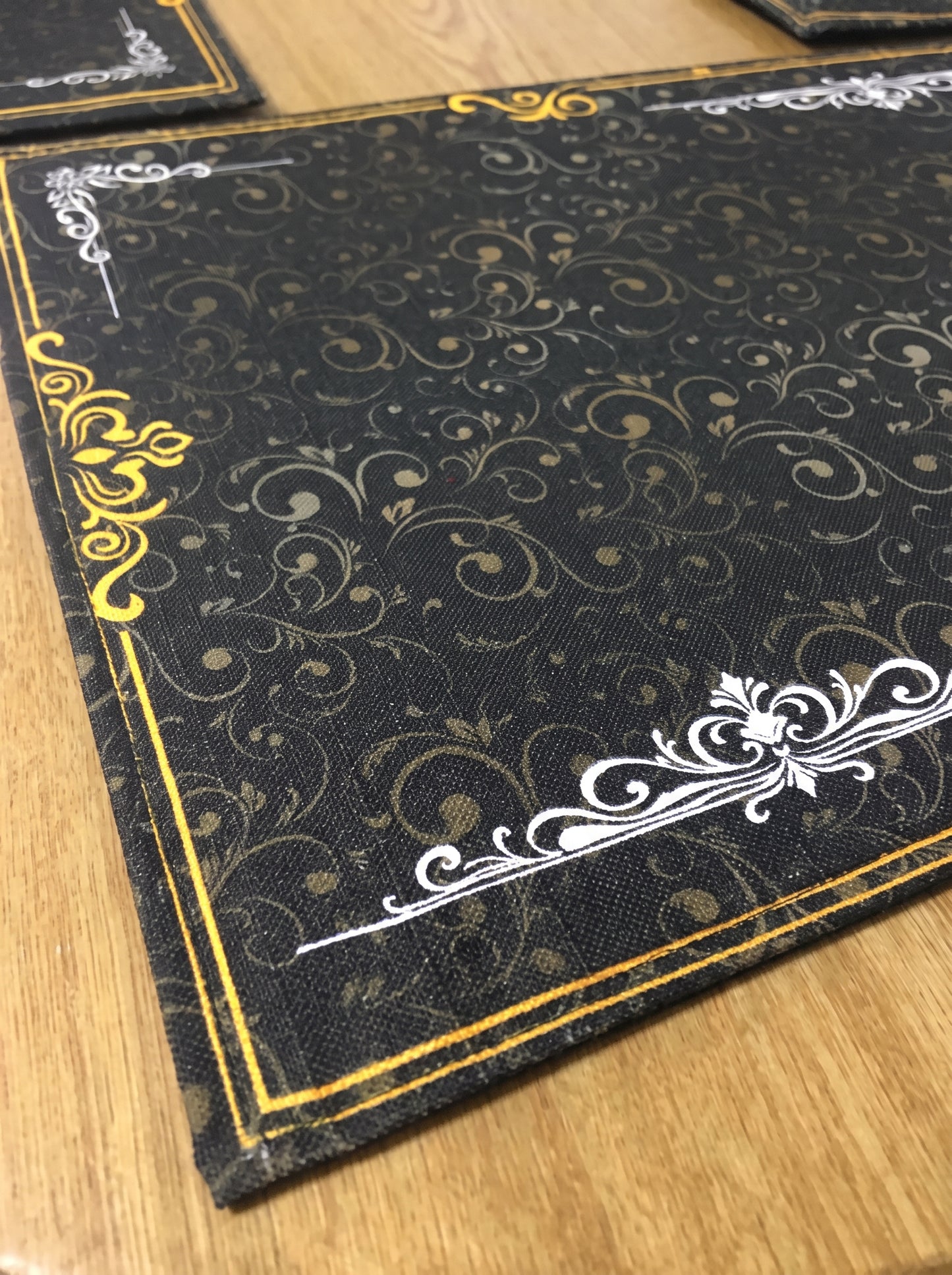 Emerald & Gold - Canvas Table Mat